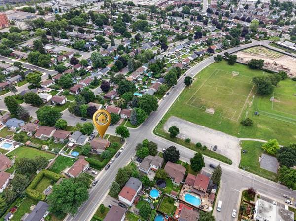 245 Rue Richard, Laval (Chomedey) — photo 45