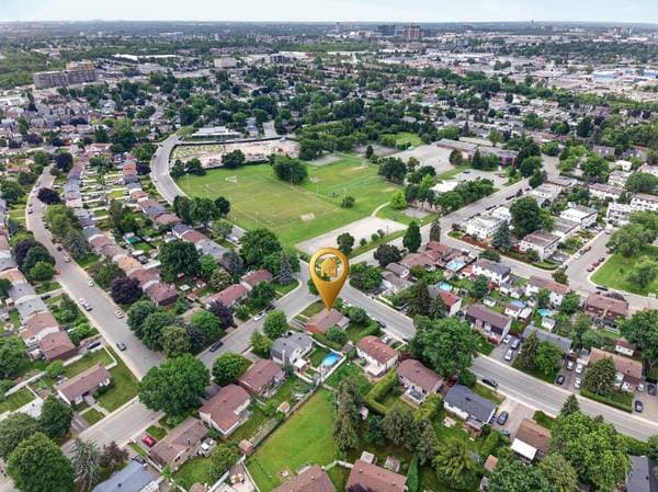 245 Rue Richard, Laval (Chomedey) — photo 46