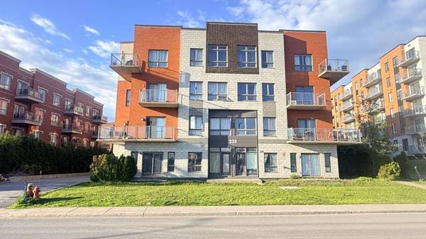335 Boul. Marcel-Laurin #409, Montréal (Saint-Laurent) — photo 1
