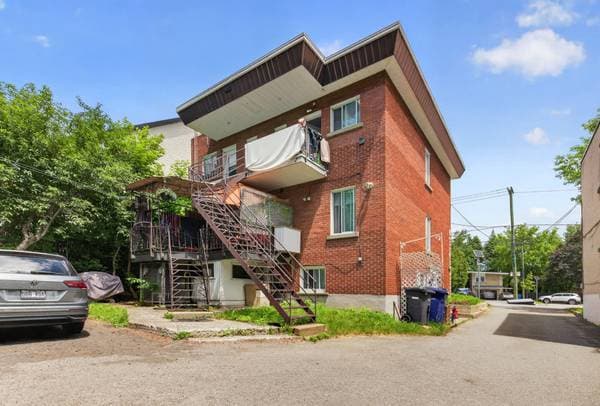 80 -86 Av. Léo-Lacombe, Laval (Laval-des-Rapides) — photo 24