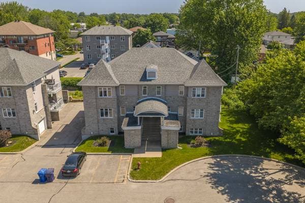 3922 Boul. Ste-Rose #2, Laval (Laval-Ouest) — photo 35