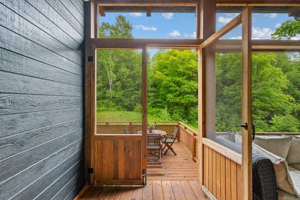 272 Mtée Desjardins, Lac-Supérieur — photo 35