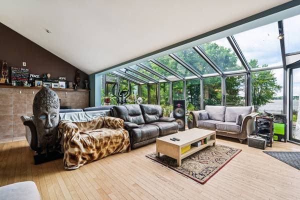 1 51e Avenue, Notre-Dame-de-L'Île-Perrot — photo 3