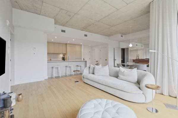 42 Rue du Square-Sir-George-Étienne-Cartier #601, Montréal (le Sud-Ouest) — photo 6