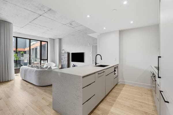 42 Rue du Square-Sir-George-Étienne-Cartier #601, Montréal (le Sud-Ouest) — photo 10