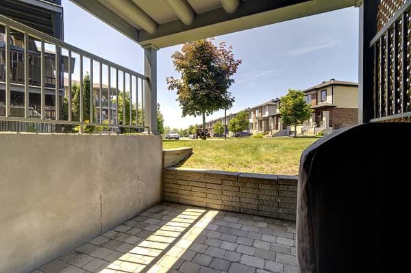 2923 Rue des Galets, Carignan — photo 13