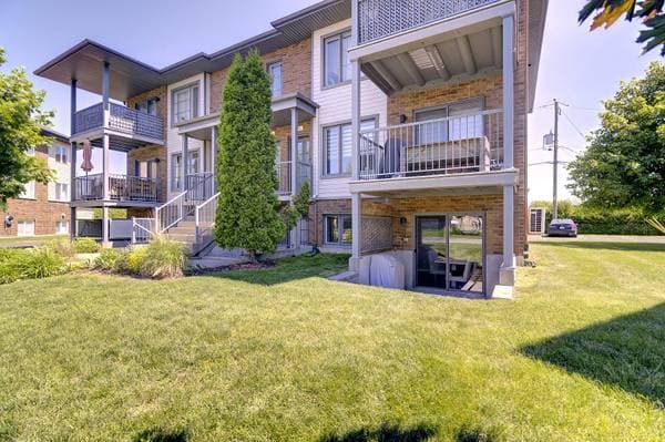 2923 Rue des Galets, Carignan — photo 10