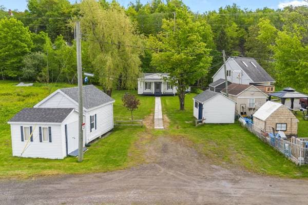 325 Rue Desjardins, Saint-Pierre-de-L'Île-D'Orléans — photo 4