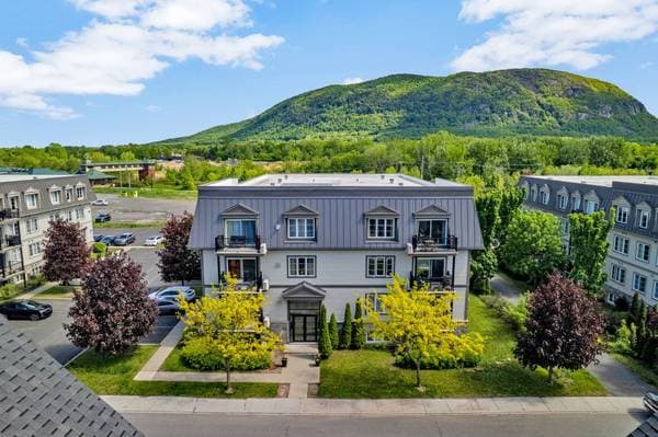 530 Cours de la Raffinerie #101, Mont-Saint-Hilaire — photo 1