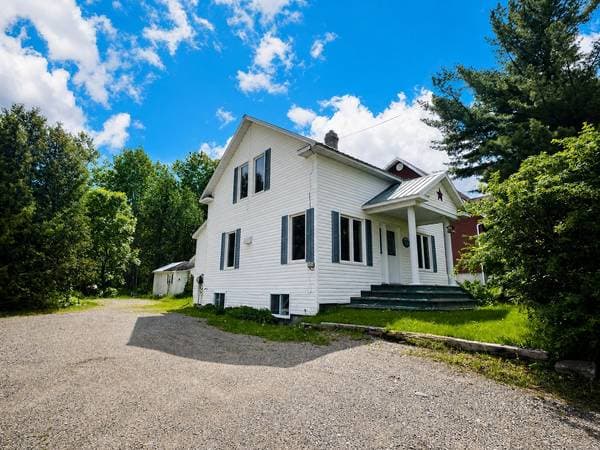 177 Rue de la Montagne, Sainte-Germaine-Boulé — photo 1