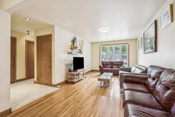 10570 -10574 Rue André-Jobin, Montréal (Ahuntsic-Cartierville) — photo 3