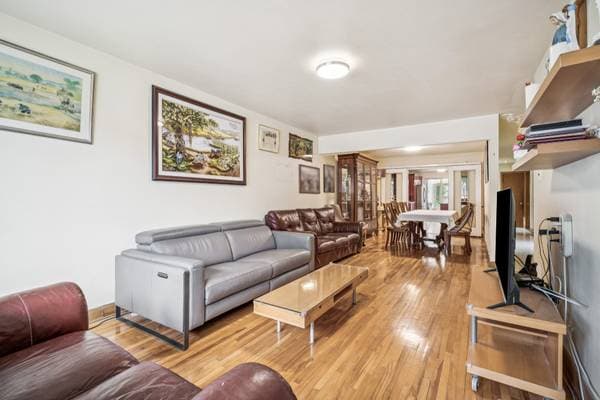10570 -10574 Rue André-Jobin, Montréal (Ahuntsic-Cartierville) — photo 4
