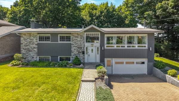 14 Rue Belair, Granby — photo 2