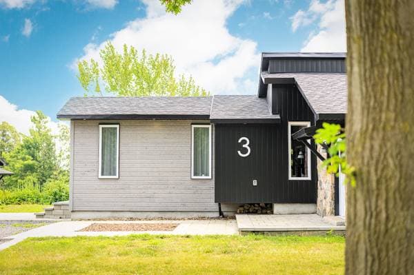 3 Rue Marceau, Notre-Dame-de-L'Île-Perrot — photo 41