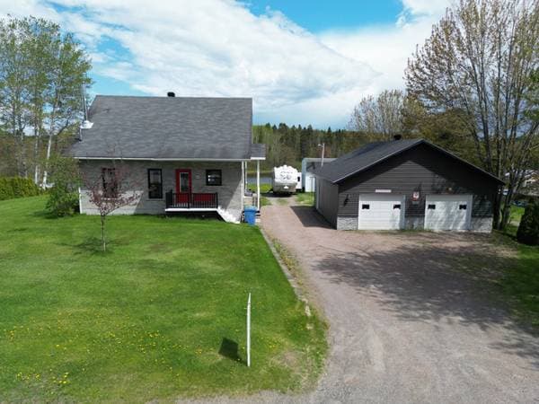 3307 Rue du Barrage, Saguenay (Jonquière) — photo 1