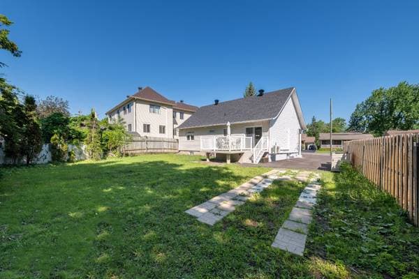 4200 Boul. Ste-Rose, Laval (Fabreville) — photo 27