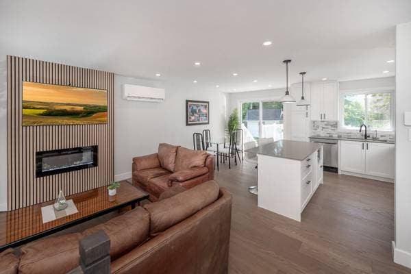 4200 Boul. Ste-Rose, Laval (Fabreville) — photo 4