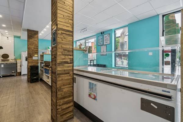 4600 Rue Notre-Dame O., Montréal (le Sud-Ouest) — photo 6