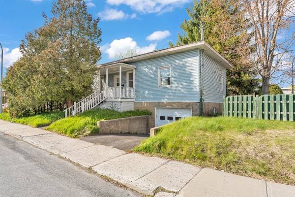 2387 Rue Montarville, Longueuil (le Vieux-Longueuil) — photo 3