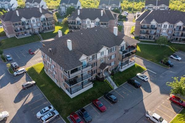 380 Place du Louvre #103, Mascouche — photo 41