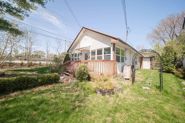 41 10e Avenue, Deux-Montagnes — photo 2