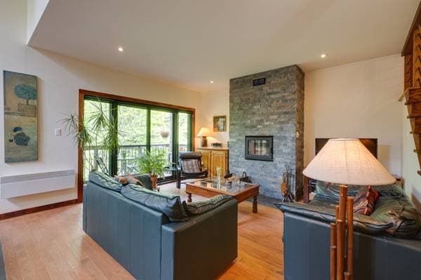 4230 Rue des Monarques, Sainte-Adèle — photo 2