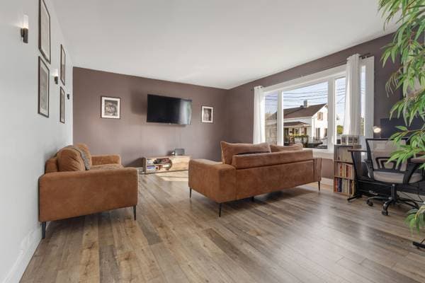259 Av. Paré, Tring-Jonction — photo 3