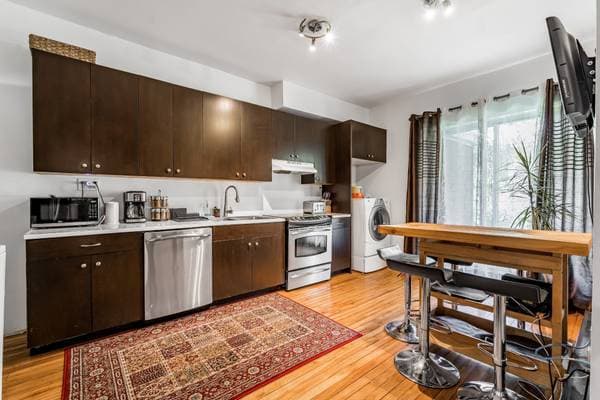 4564 -4570 Rue Ste-Catherine E., Montréal (Mercier/Hochelaga-Maisonneuve) — photo 30