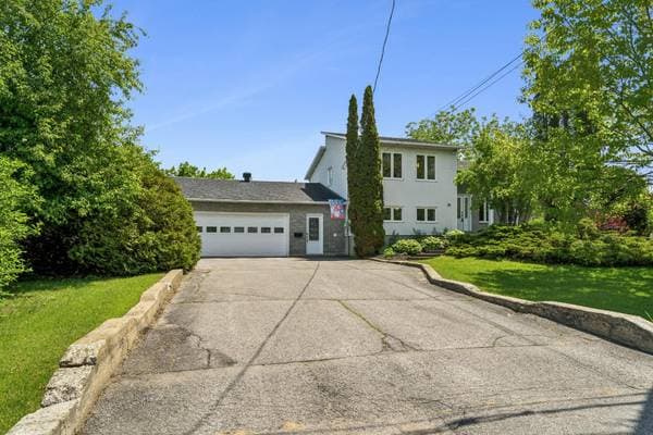 20 Rue Gaudet, Sainte-Marie-Salomé — photo 3