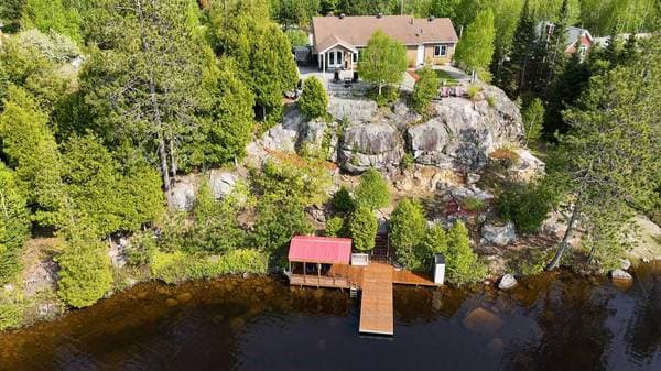 45 Ch. de la Pointe-aux-Cèdres, Kipawa — photo 2