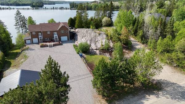 45 Ch. de la Pointe-aux-Cèdres, Kipawa — photo 3
