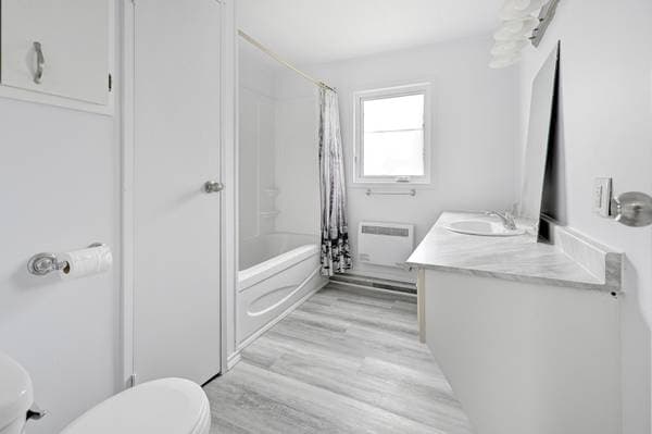 32 Rue Morel, Sainte-Anne-de-Beaupré — photo 16