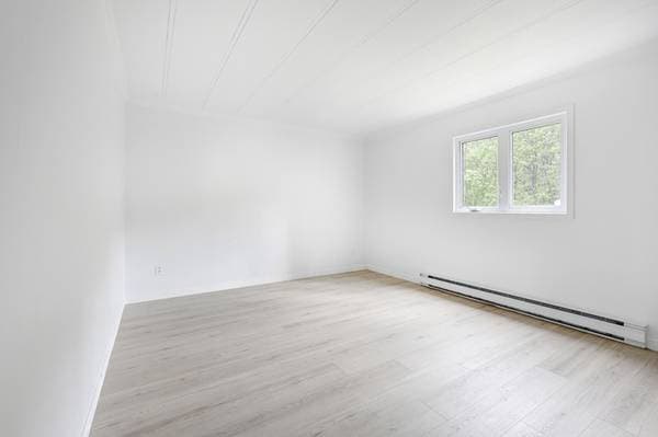 32 Rue Morel, Sainte-Anne-de-Beaupré — photo 20