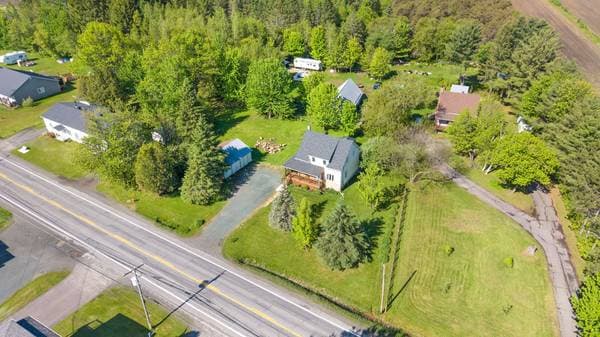 710 Rue Principale, Daveluyville — photo 31