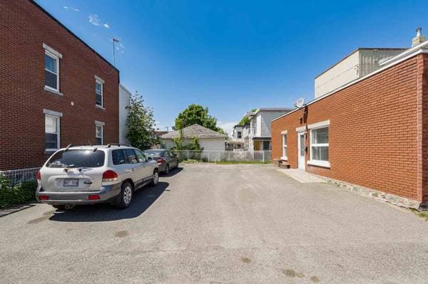 445 -447 Rue Notre-Dame, Drummondville — photo 4