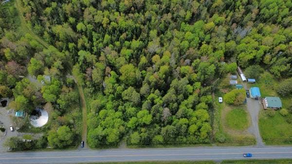 Route 257 N., La Patrie — photo 2