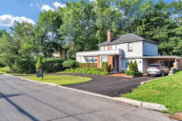 22 Av. Coolbreeze, Pointe-Claire — photo 3