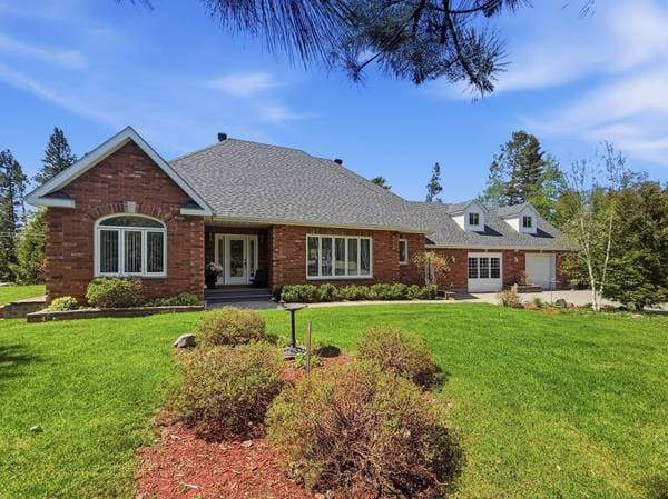 house — 47 Ch. de la Pointe-aux-Cèdres, Kipawa
