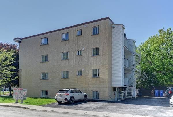 854 Av. Victoria, Saint-Lambert — photo 11