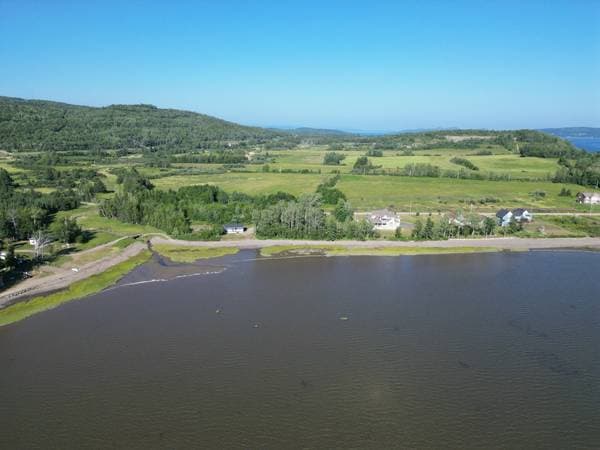 102 Ch. de la Baie-au-Chêne, Pointe-à-la-Croix — photo 5