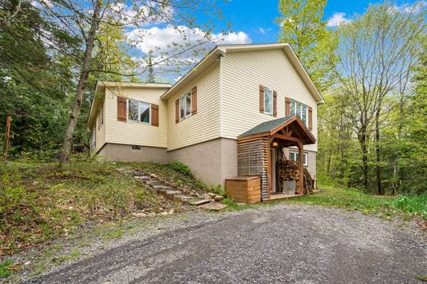 1385 Ch. Indian, Saint-Adolphe-D'Howard — photo 1