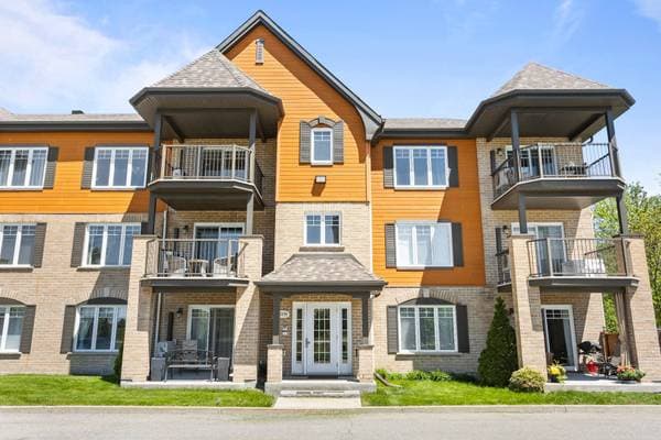 house — 1009 Av. St-Charles #201, Vaudreuil-Dorion