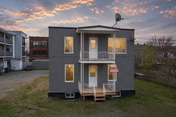 plex — 2652 -2654 Av. Defond, Shawinigan