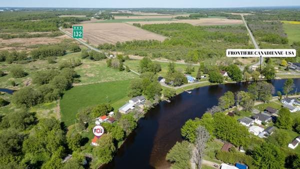 8790 Ch. de la Vieille-Douane, Dundee — photo 15