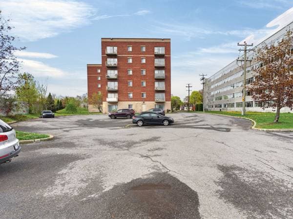 445 Av. Ste-Croix #609, Montréal (Saint-Laurent) — photo 27