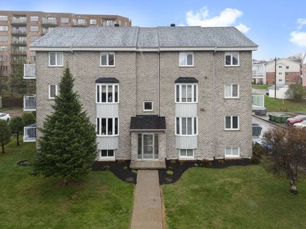 3430 Rue des Chênes #102, Sherbrooke (les Nations) — photo 1