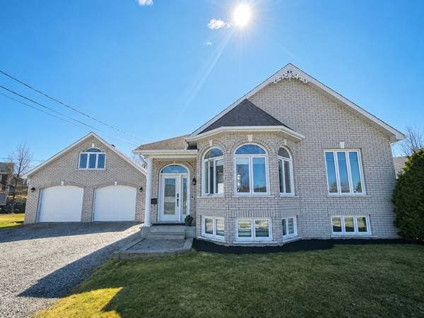 41 Av. Carignan, La Sarre — photo 1