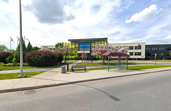 4234 Rue La Perrière, Longueuil (Saint-Hubert) — photo 39