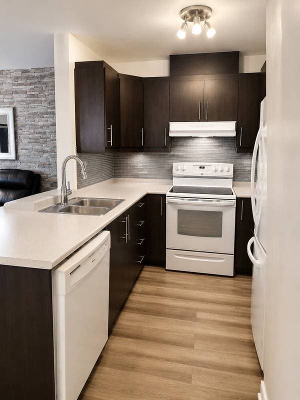 5740 Rue Charpentier, Brossard — photo 9