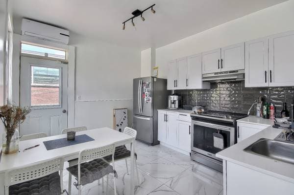6927 -6931 Rue Hutchison, Montréal (Villeray/Saint-Michel/Parc-Extension) — photo 4